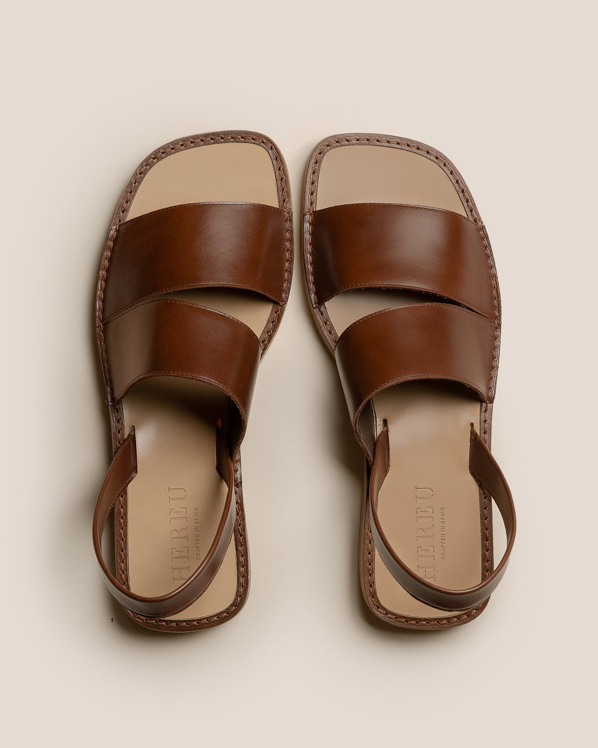 ALOC RUBBER - Asymmetrical Sandal | Hereu Men