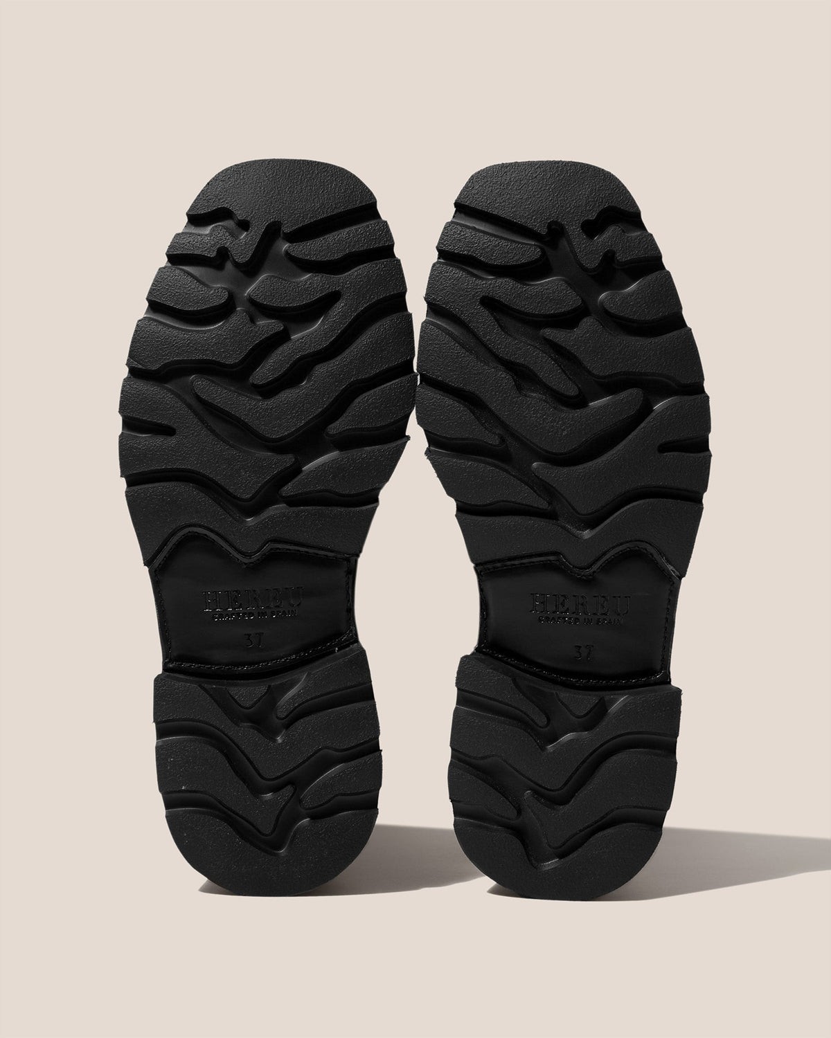 ALDA SPORT - Tread Sole Low-calf Chelsea Boot | Hereu Men