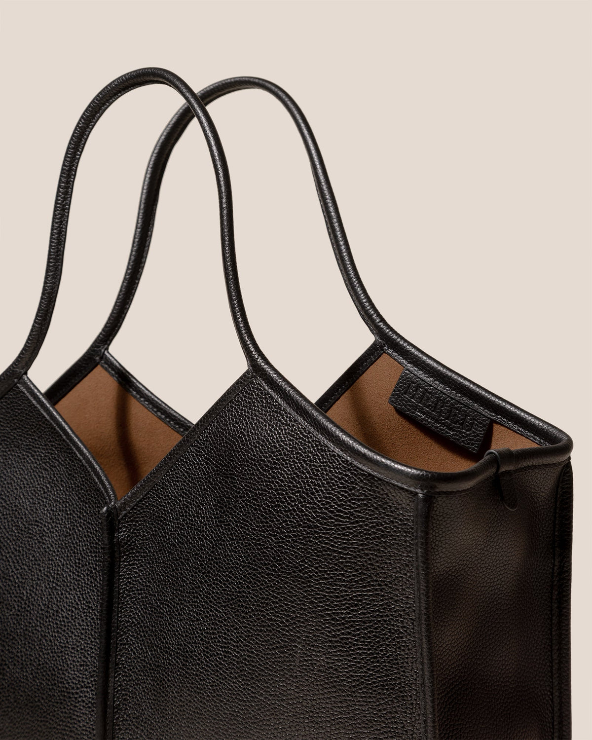 CALELLA SQUARED MEDIUM GRAINY - Leather-trimmed Tote Bag | Hereu Women|Men