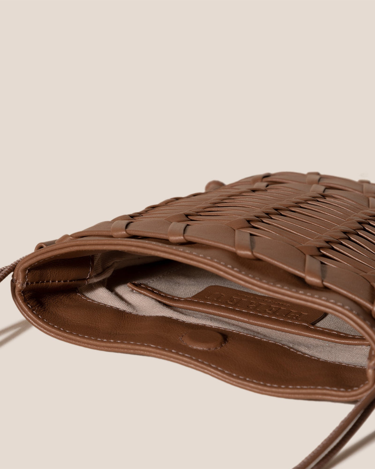TRENA - Flat Square Crossbody Bag | Hereu Women|Men