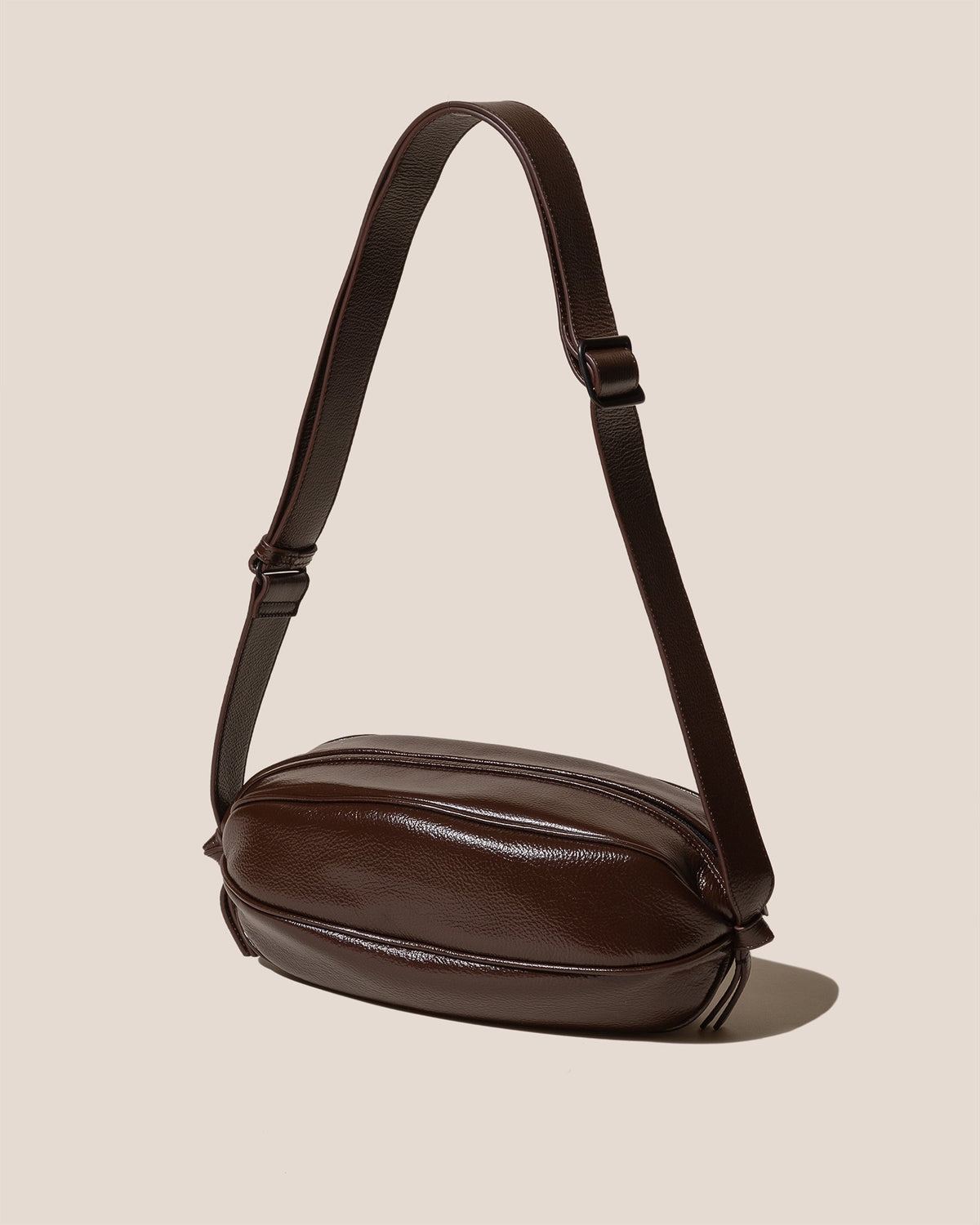 BOYA L DISTRESSED - Ball-Shaped Crossbody Bag | Hereu Women|Men