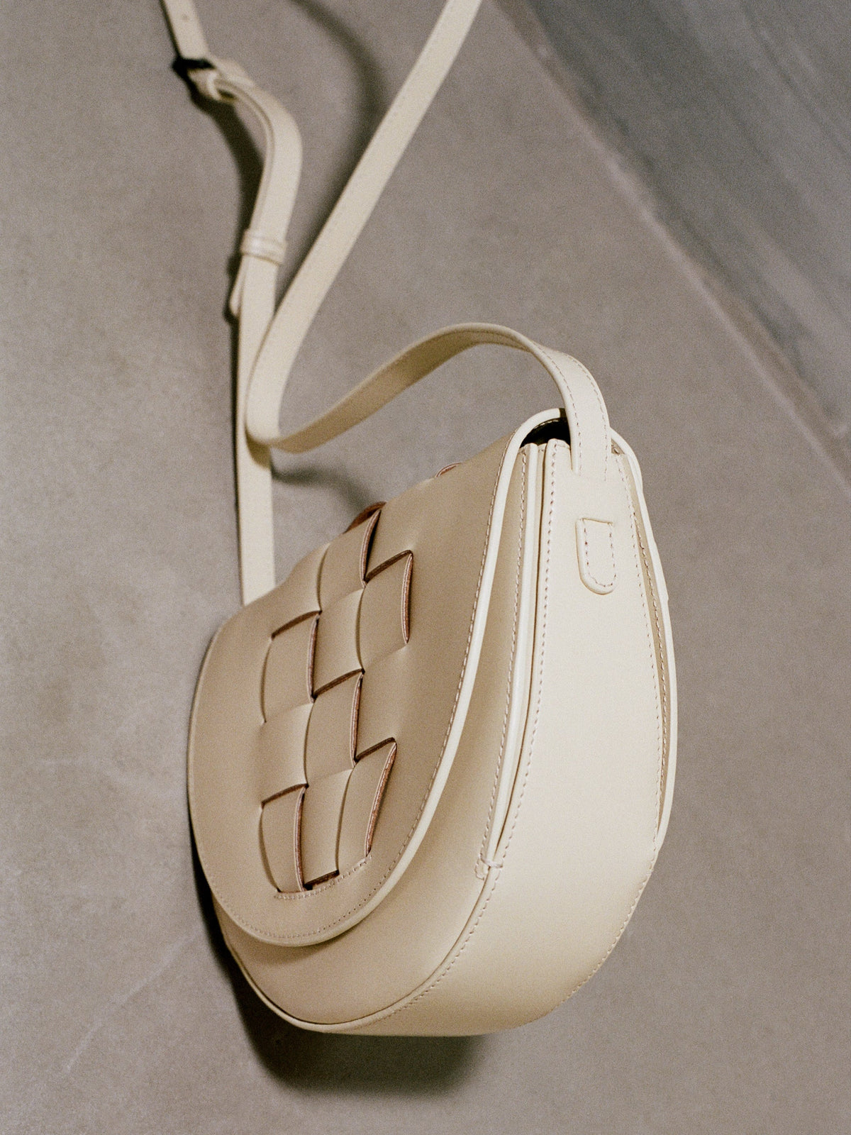 SINIA - Satchel Interwoven Front Detail Bag | Hereu Women|Men