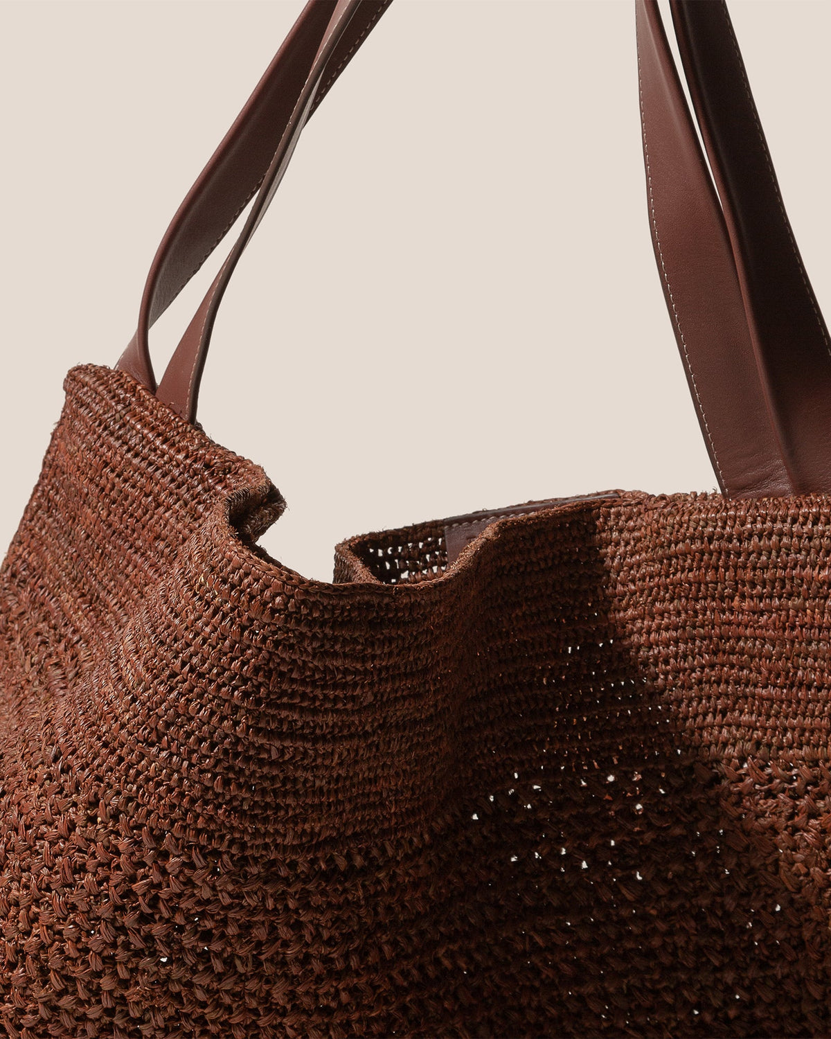 CADOR - Slouchy Crocheted Raffia Shoulder Bag | Hereu Women