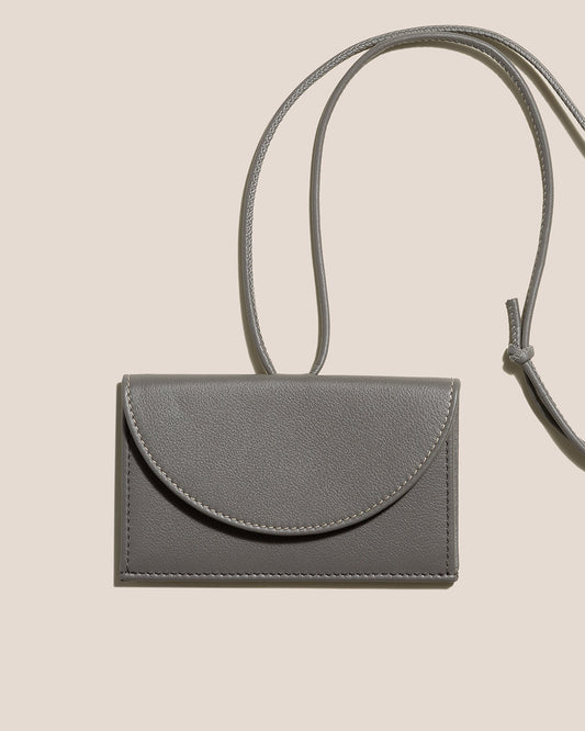 PENJAT - Leather Wallet with Strap | Hereu Women