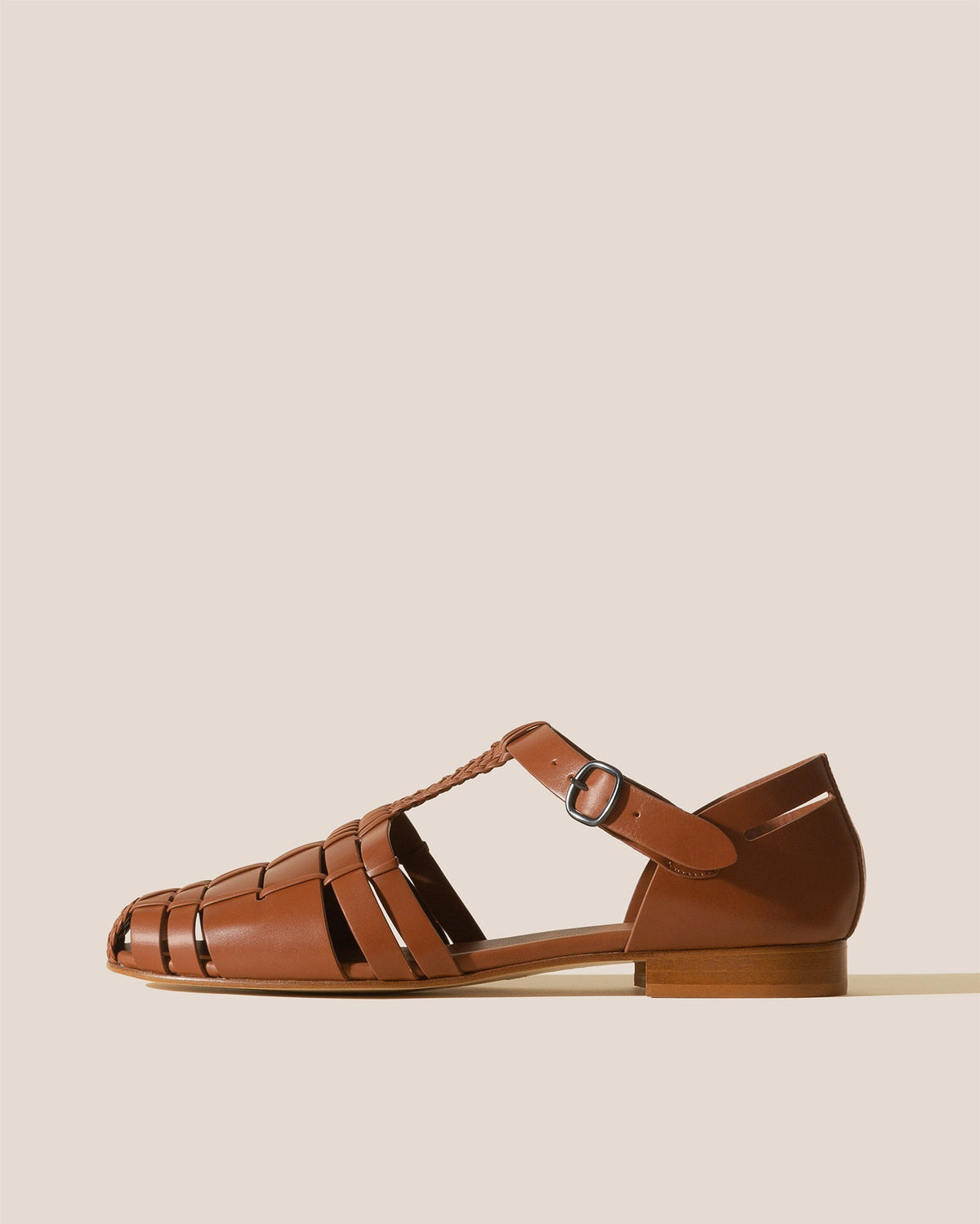 VEDRA - Round-Toe Soft Fisherman Sandal | Hereu Men