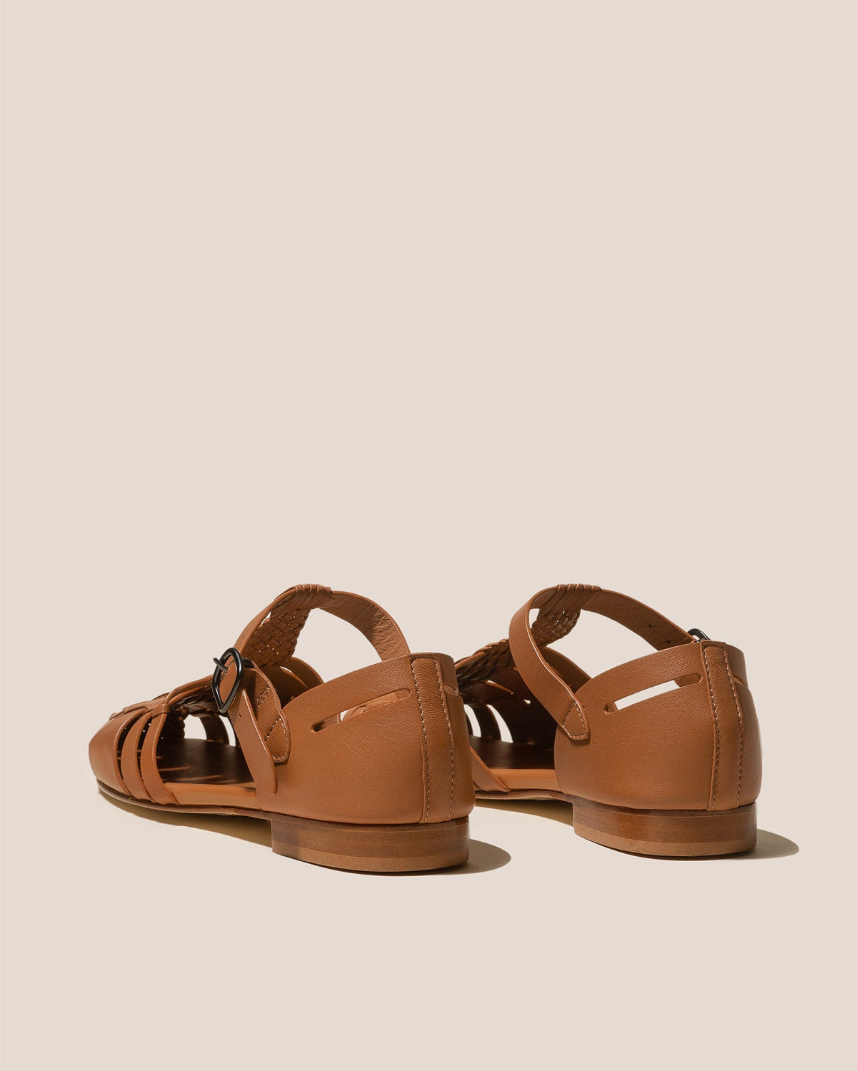 VEDRA - Round-Toe Soft Fisherman Sandal | Hereu Men