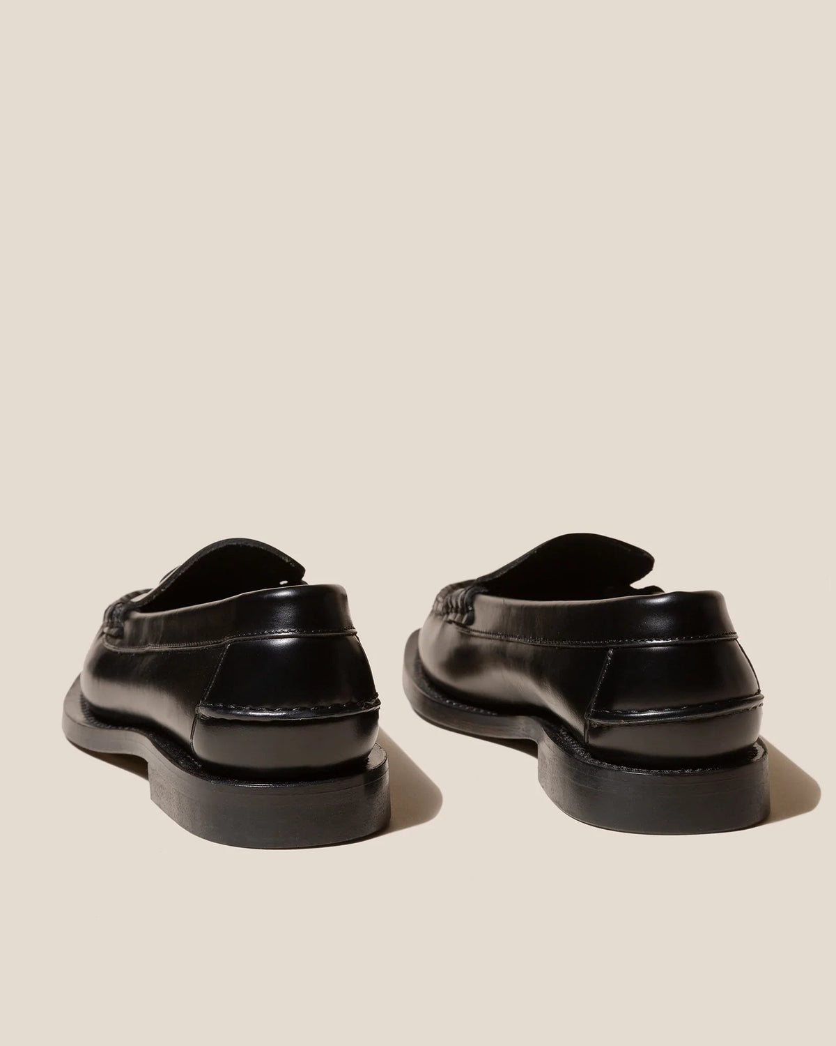 SINEU - Interlaced Detail Slip-On Loafer | Hereu Women