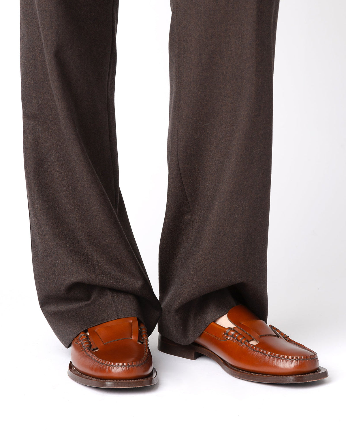 SINEU - Interlaced Detail Slip-On Loafer | Hereu Women