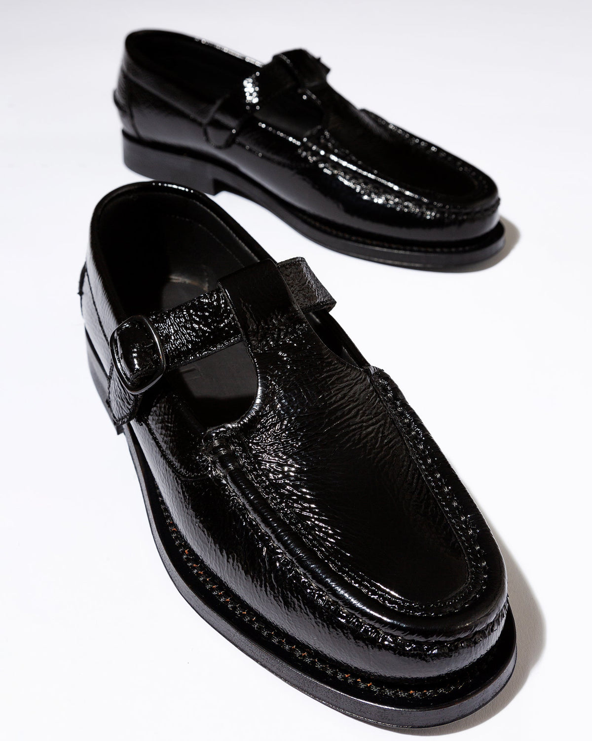 ALBER CRINKLED GLOSSY - T-bar Loafer | Hereu Women