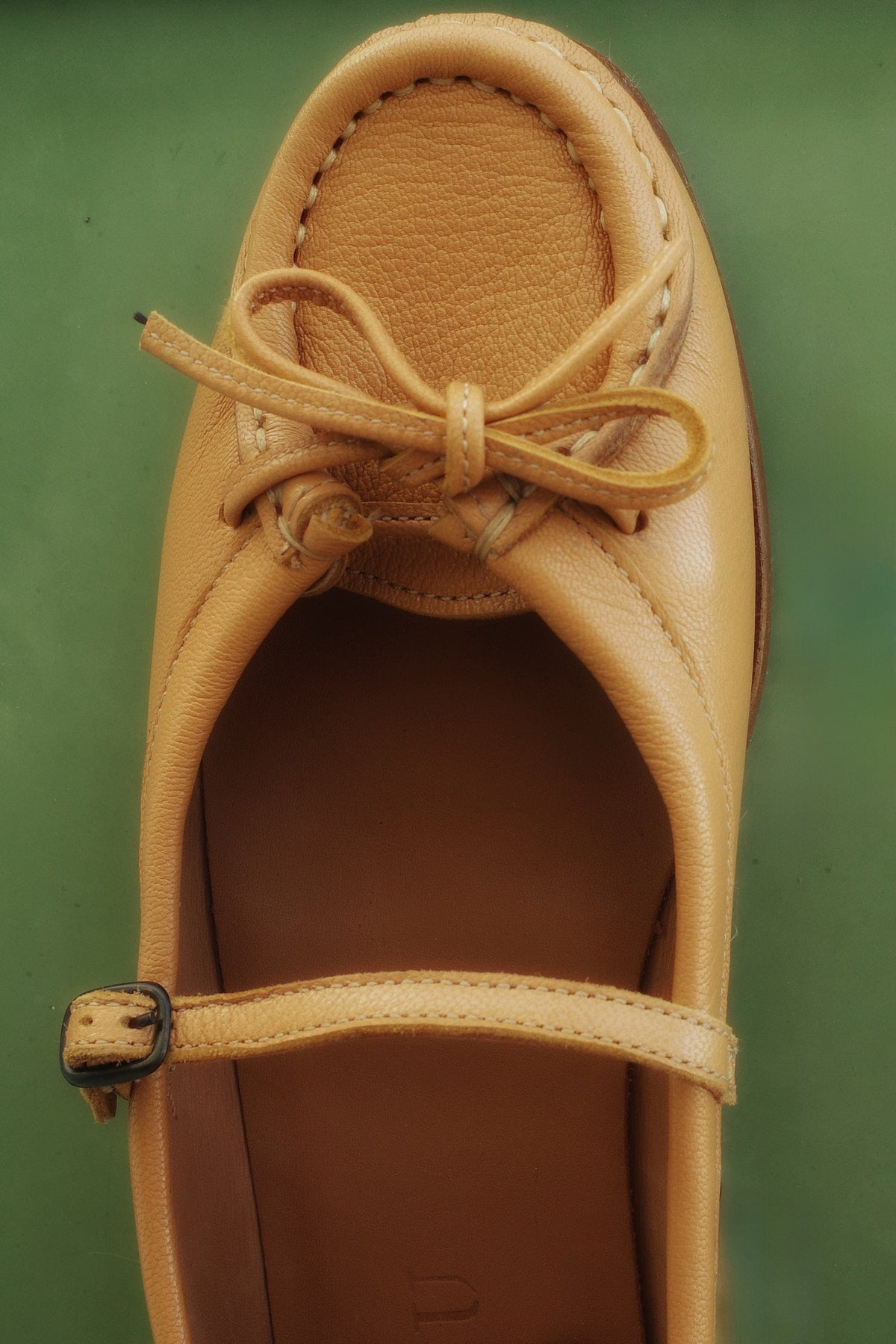 ROSES SUPPLE SHINY - Bound Moccasin Mary Jane | Hereu Women